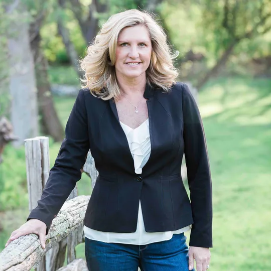 Jocelyn George, Agent in  - Compass