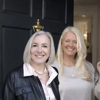 The Shelley Scotto Team, Agent in  - Compass