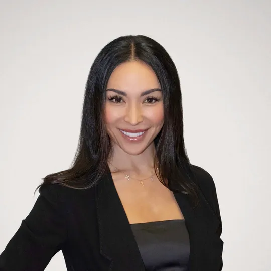 Misaki Lagos, Agent in  - Compass