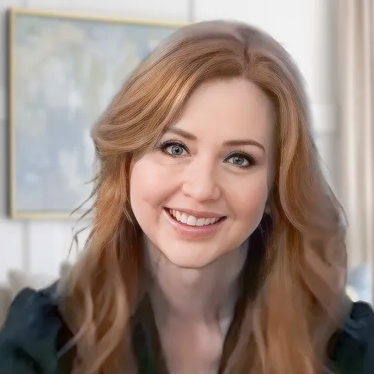 Ashley Campbell, Agent in  - Compass