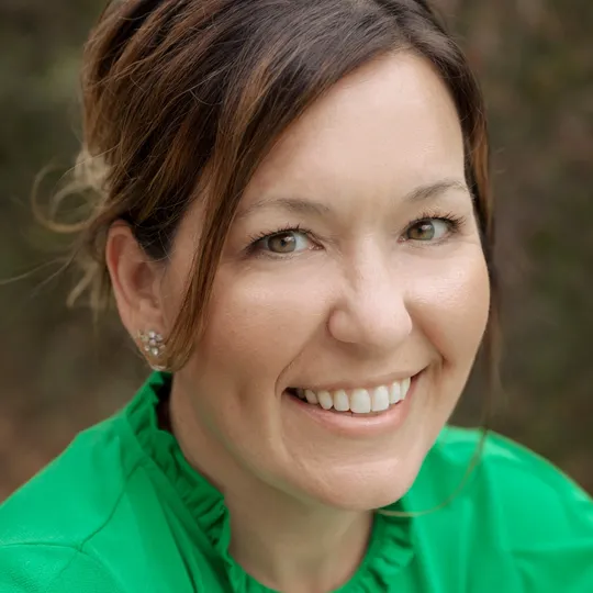 Stephanie Tomko, Agent in  - Compass