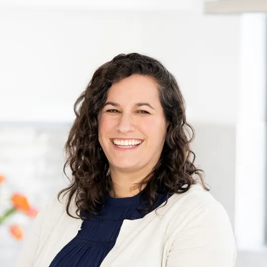 Amanda Trevino, Agent in  - Compass