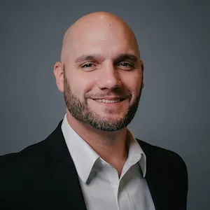 Nick Valenti, Agent in  - Compass