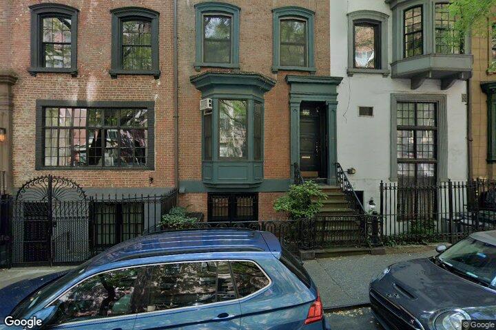 Photo of    120 E 30th St