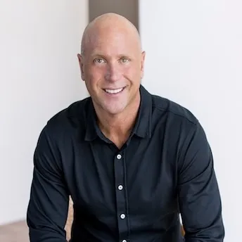 Brad Thomas, Agent in  - Compass