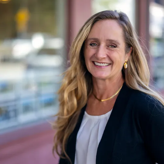 Kristy Arnold, Agent in  - Compass