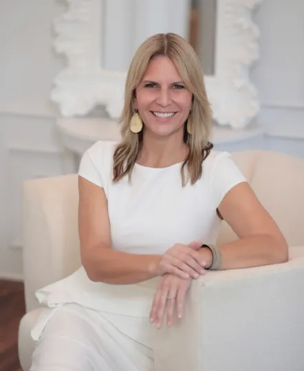 Megan Behrens, Agent in  - Compass