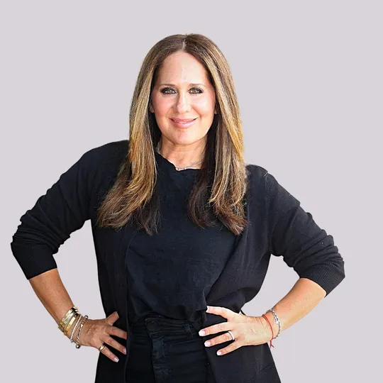 Lauren Affrunti, Agent in  - Compass