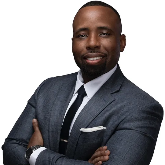 Clinton Williams, Agent in  - Compass