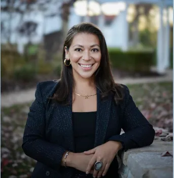 Ruth Solorio, Agent in  - Compass