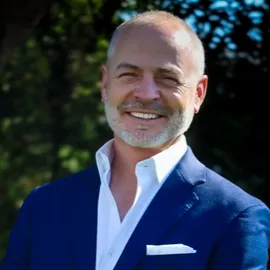 Daniel Girdler, Agent in  - Compass