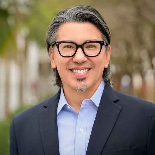 Gabriel Quiroga, Agent in  - Compass