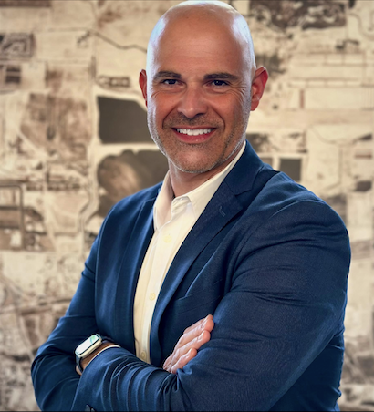 Headshot of Mahmoud Elmashni