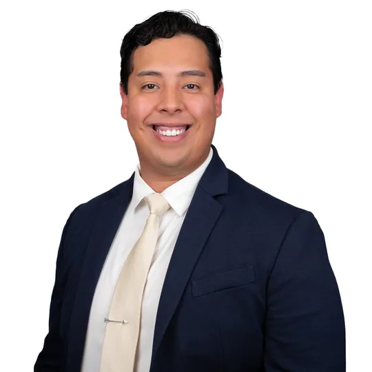 Joe Segovia, Agent in  - Compass