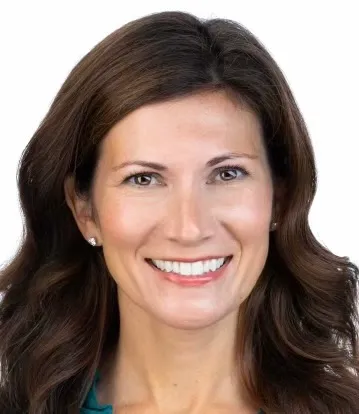 Anna Lauren Hesson, Agent in  - Compass