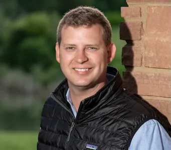 Nick Crothers, Agent in  - Compass