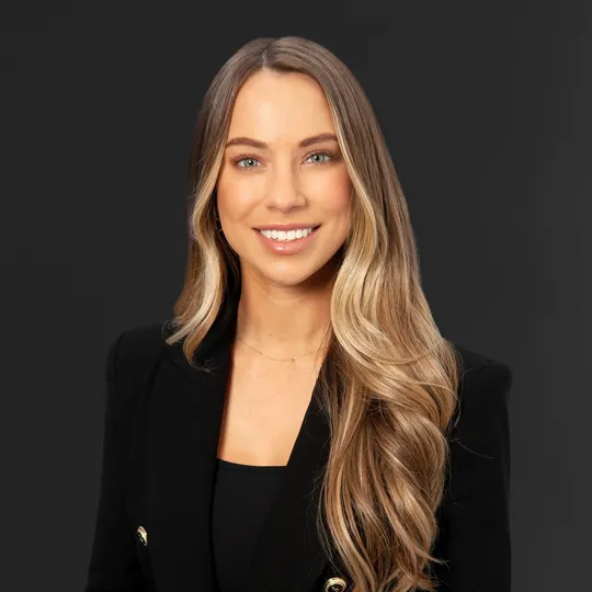 Natalie Meyers, Agent in  - Compass