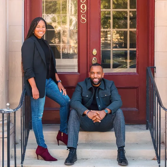 The Isaacs, Agent in  - Compass