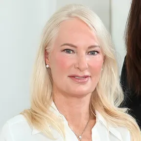 Sandra Lynch