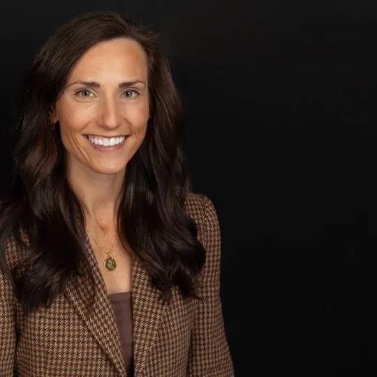 Shawna Harkensee, Agent in  - Compass