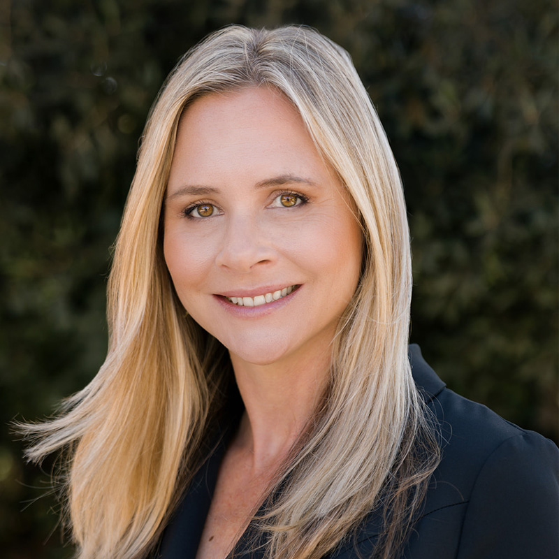 Headshot of Viktorie Miksatkova