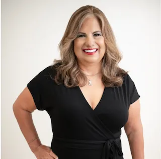 Rebecca Stewart, Agent in  - Compass