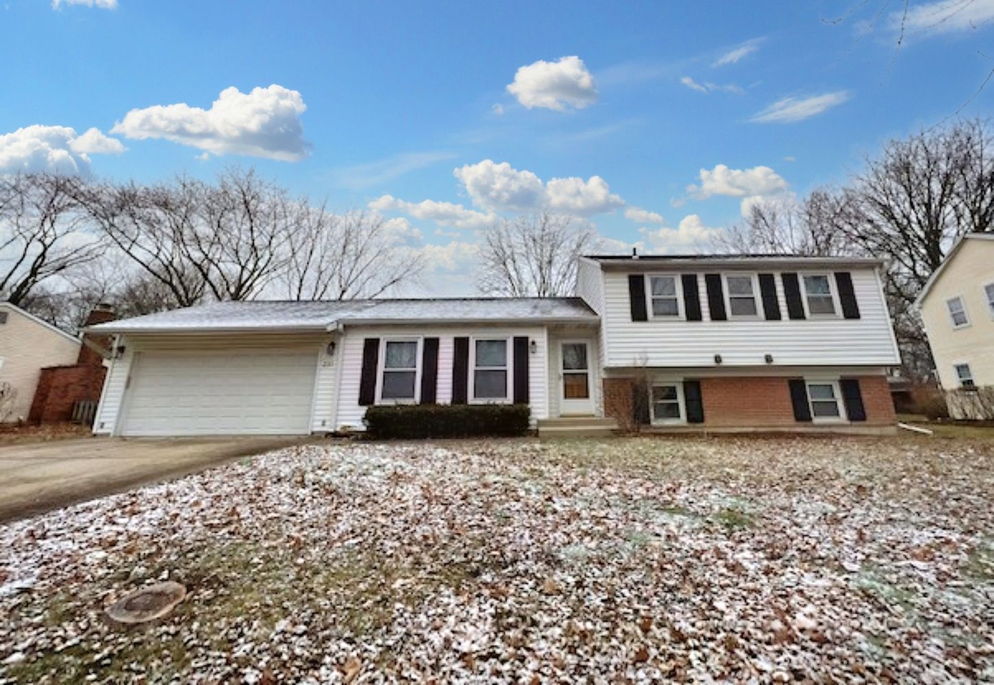 $2,825 | 231 Ridgefield Ln | Naperville