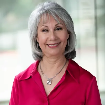 Alice Madrid, Agent in  - Compass