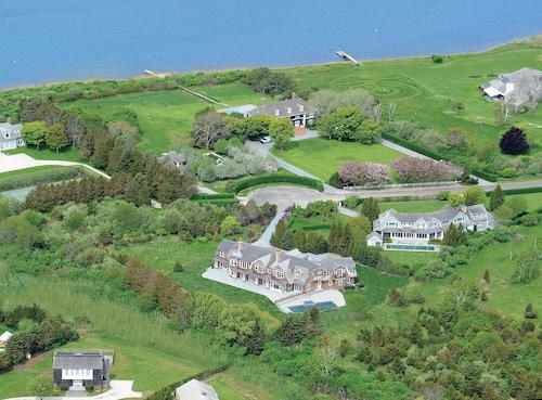 $10,800,000 | 259 Oliver’s Cove Lane | Water Mill