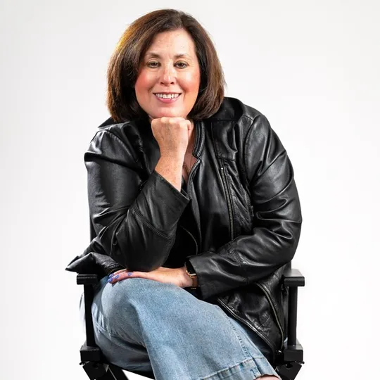 Staci Yesner, Agent in  - Compass