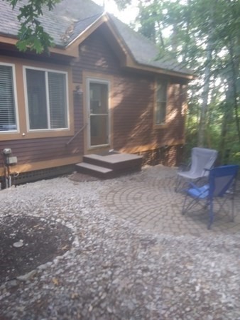 $1,025,000 | 10 Whispering Pines Rd, Unit 10 | Westford