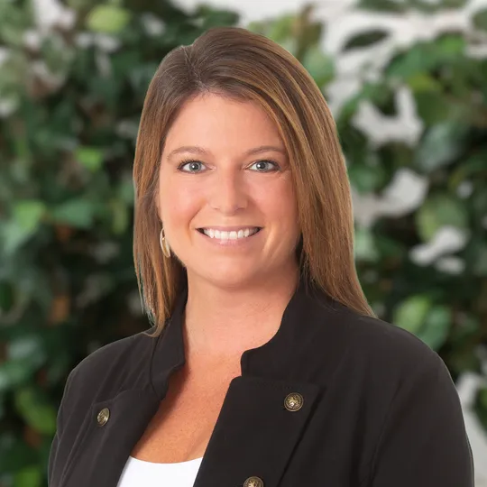 Lee Cloutier, Agent in  - Compass