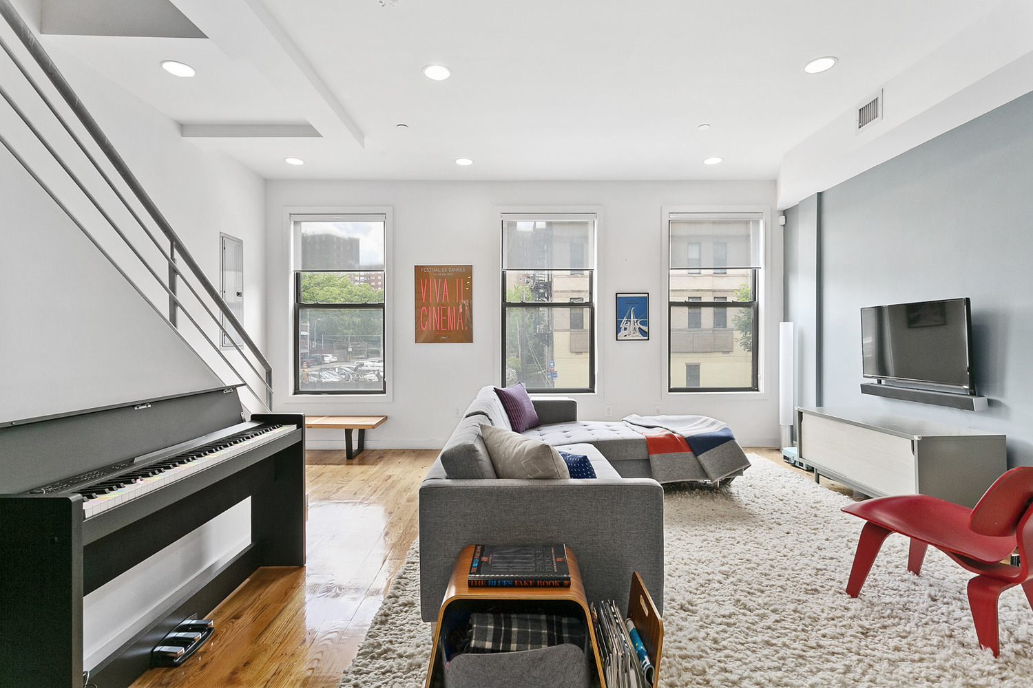 Photo of 1501 Dean St, Unit 2