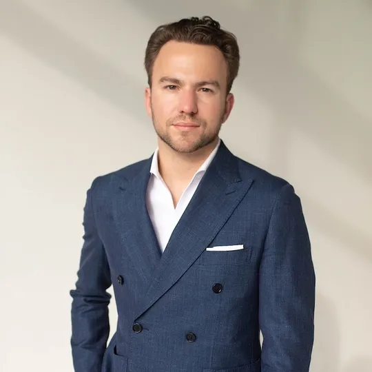 Olivier Sokolowski, Agent in  - Compass