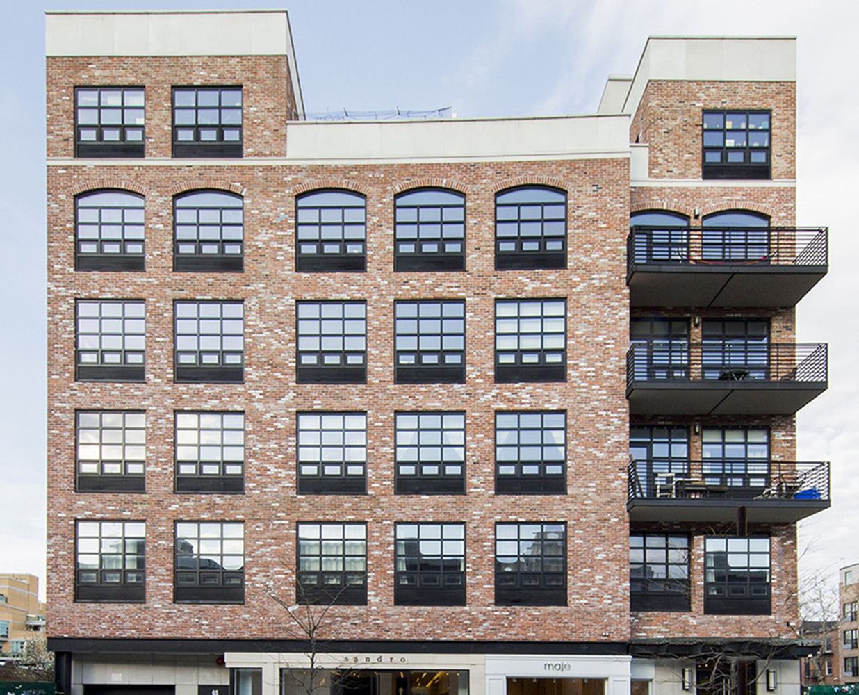 $5,995 | 65 N 6th St, Unit 2A | Williamsburg