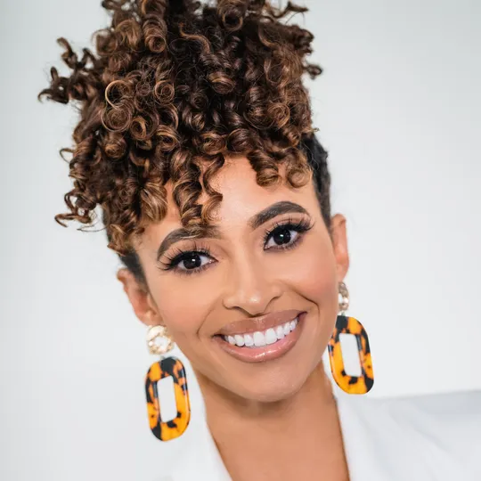 Shalaya Shipman, Agent in  - Compass