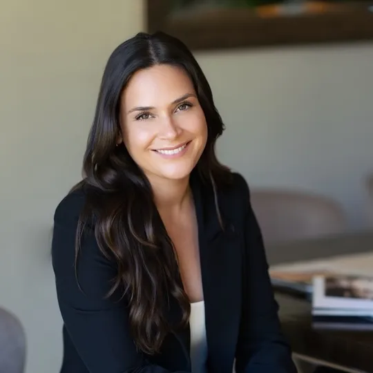 Rachel DeFazio, Agent in  - Compass