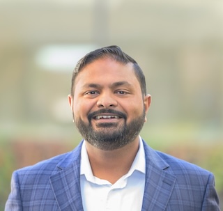 Headshot of Glen Dsouza