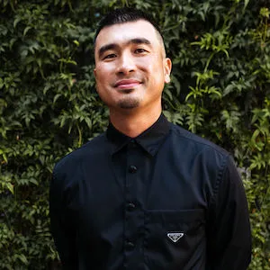 Ben Paras, Agent in  - Compass