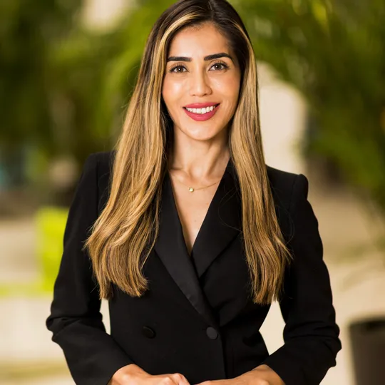 Karla Olivas, Agent in  - Compass