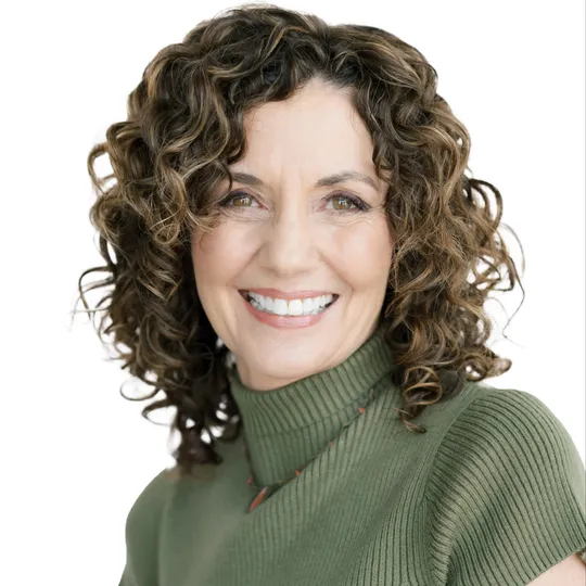 Beverly Silverman, Agent in  - Compass