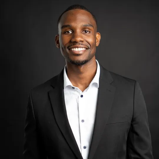 Quentin Crayton, Agent in  - Compass