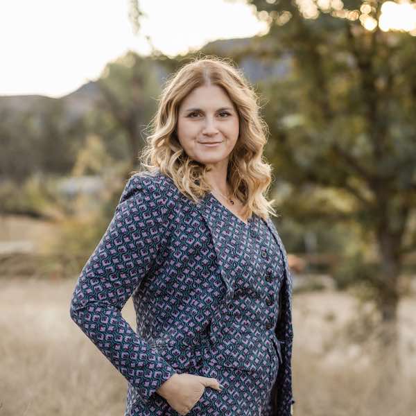 Headshot of Rebecca Sekulich