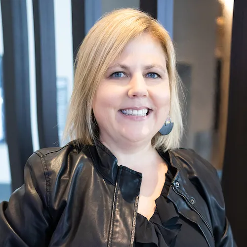 Brooke Graessle, Agent in  - Compass