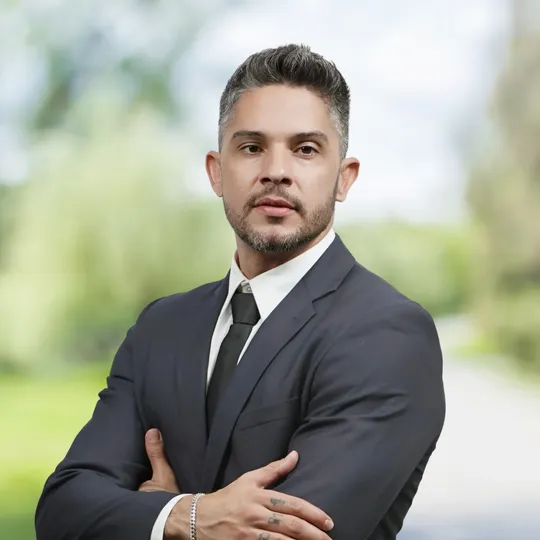 Wesley Baccalini, Agent in  - Compass