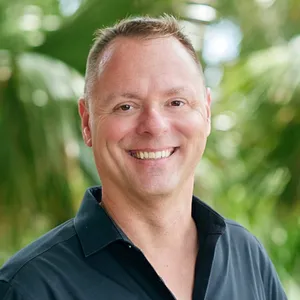 Kenneth Bibbee