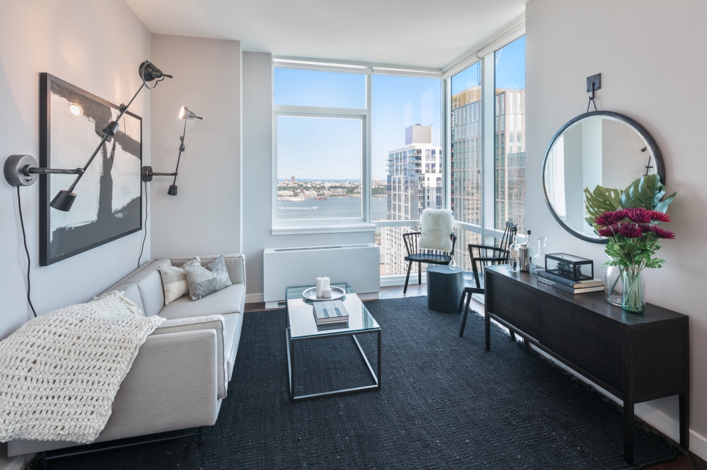 $4,682 | 507 W 28th St, Unit 10B | Chelsea