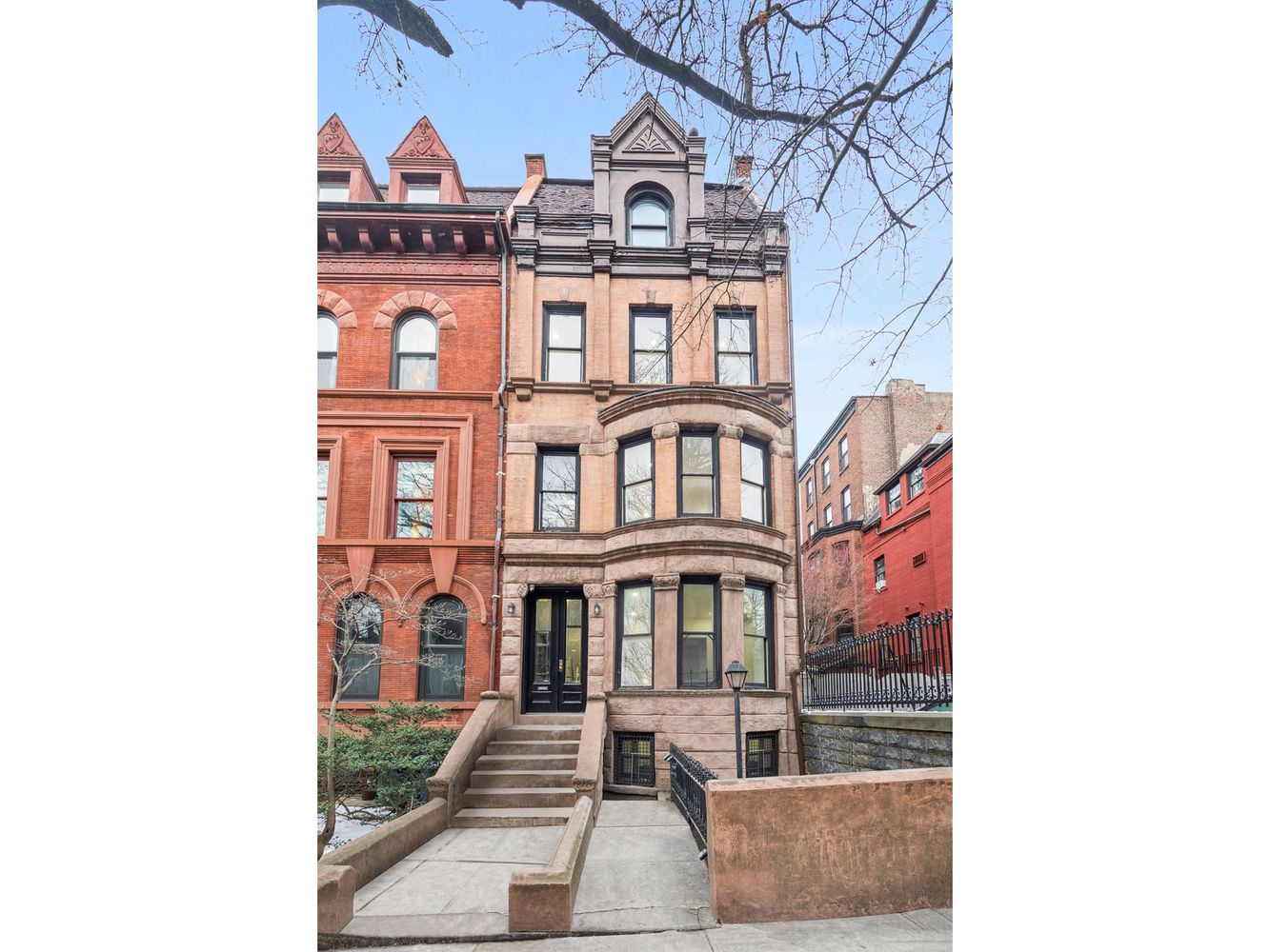 913 Union St, Unit 2