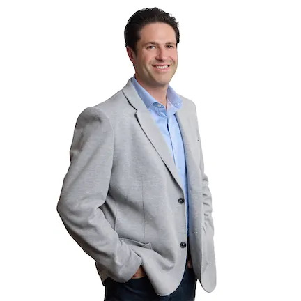 Aaron Masliansky, Agent in  - Compass