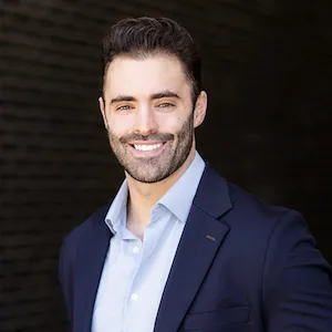 Alec Mclain, Agent in  - Compass